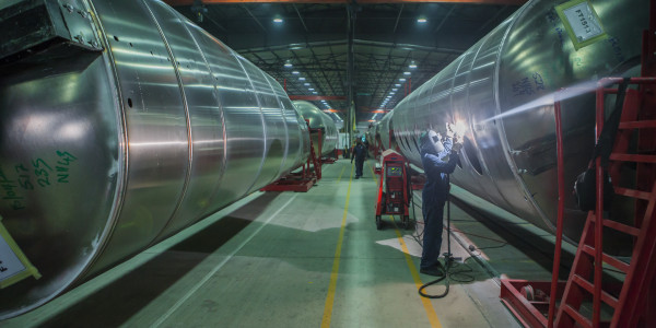 Soldadores · Soldadura Electrodo, Tig, Mig, Mag, Arco Submerso en Madrid · Oxicorte, Plasma, Cizallas o Amoladoras para Cortar Metal